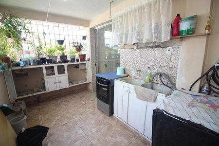 Apartamento à venda com 90m², 2 quartos e 1 vagaÁrea de Serviço