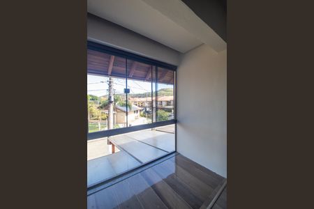 Casa para alugar com 140m², 2 quartos e 2 vagas Casa para alugar com 140m², 2 quartos e 2 vagasSuite