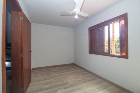 Quarto  de casa à venda com 2 quartos, 140m² em Aberta dos Morros, Porto Alegre