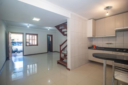 Casa para alugar com 140m², 2 quartos e 2 vagas Casa para alugar com 140m², 2 quartos e 2 vagasCozinha