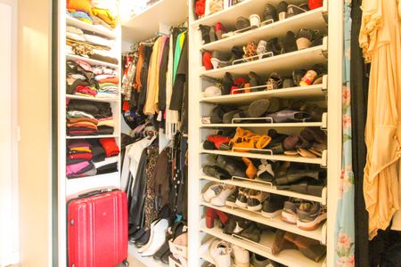 Apartamento à venda com 128m², 3 quartos e sem vagaSuíte 3