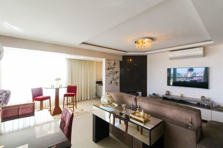 Apartamento à venda com 128m², 3 quartos e sem vagaSala