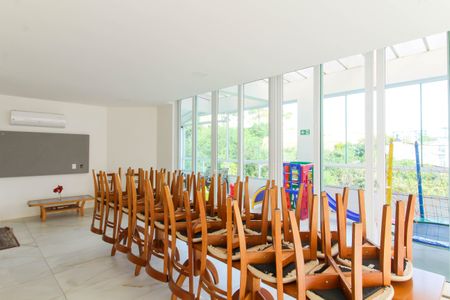 Apartamento à venda com 128m², 3 quartos e sem vagaÁrea comum - Salão de festas