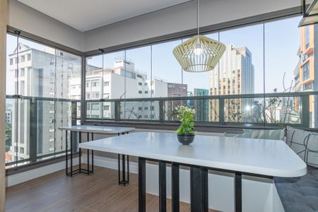 Apartamento à venda com 44m², 1 quarto e 1 vaga Apartamento à venda com 44m², 1 quarto e 1 vagaSala