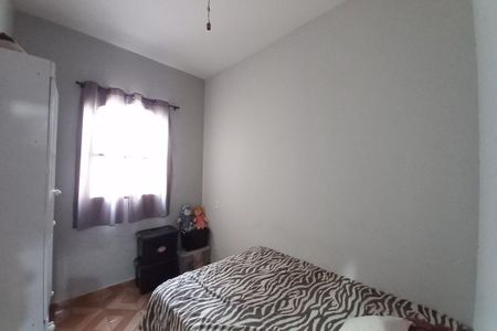 Casa à venda com 250m², 3 quartos e 2 vagas Casa à venda com 250m², 3 quartos e 2 vagasQuarto 1