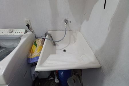 Casa à venda com 250m², 3 quartos e 2 vagas Casa à venda com 250m², 3 quartos e 2 vagasÁrea de Serviço