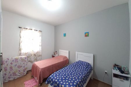 Casa à venda com 250m², 3 quartos e 2 vagas Casa à venda com 250m², 3 quartos e 2 vagasQuarto 3