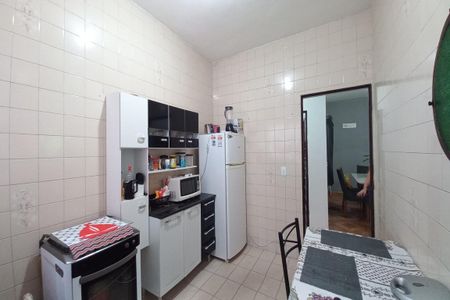 Casa à venda com 250m², 3 quartos e 2 vagas Casa à venda com 250m², 3 quartos e 2 vagasCozinha