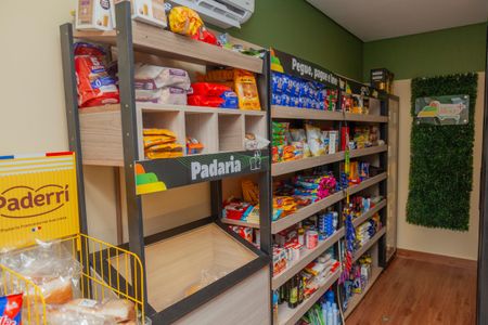 Apartamento à venda com 35m², 2 quartos e sem vagaMercado 24h