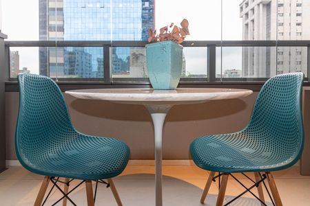 Apartamento à venda com 29m², 1 quarto e sem vaga Apartamento à venda com 29m², 1 quarto e sem vagaVaranda