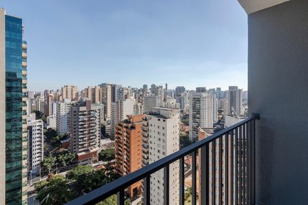 Apartamento à venda com 27m², 1 quarto e sem vaga Apartamento à venda com 27m², 1 quarto e sem vagaVaranda