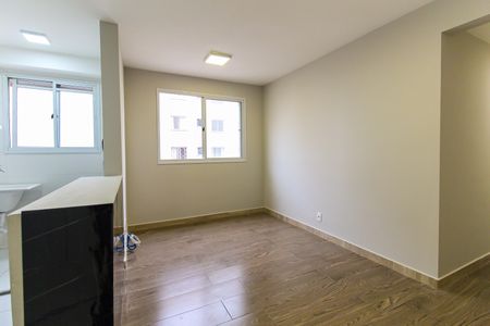 Sala de apartamento à venda com 2 quartos, 40m² em Itaquera, São Paulo