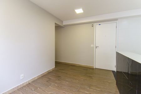 Sala de apartamento à venda com 2 quartos, 40m² em Itaquera, São Paulo