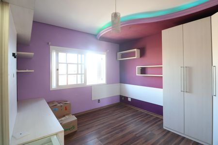 Casa à venda com 270m², 3 quartos e 3 vagasSuite 3