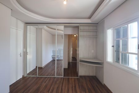 Casa à venda com 270m², 3 quartos e 3 vagasSuite 1