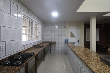 Casa à venda com 270m², 3 quartos e 3 vagasCozinha