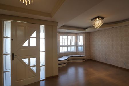 Casa à venda com 270m², 3 quartos e 3 vagasSala 1