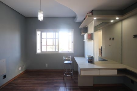 Casa à venda com 270m², 3 quartos e 3 vagasSuite 2