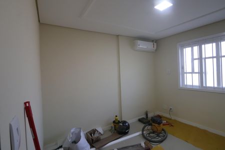 Casa à venda com 270m², 3 quartos e 3 vagasEscritório