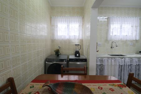 Apartamento para alugar com 60m², 2 quartos e 1 vagaÁrea de Serviço