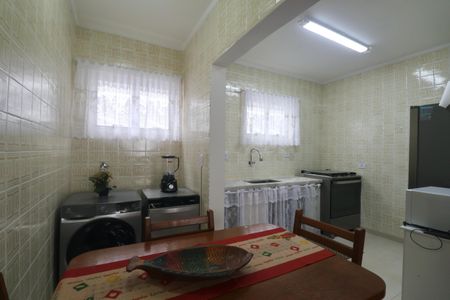 Apartamento para alugar com 60m², 2 quartos e 1 vagaÁrea de Serviço