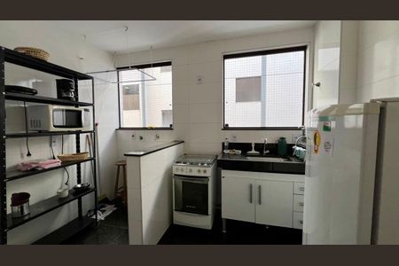 Apartamento à venda com 74m², 3 quartos e 2 vagas Apartamento à venda com 74m², 3 quartos e 2 vagasCozinha