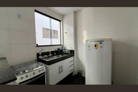 Apartamento à venda com 74m², 3 quartos e 2 vagas Apartamento à venda com 74m², 3 quartos e 2 vagasCozinha