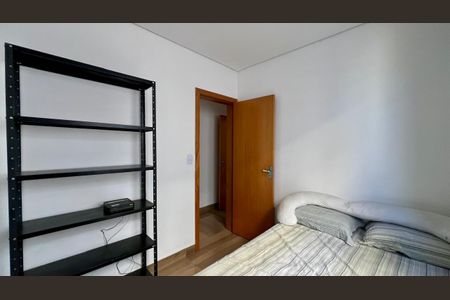 Apartamento à venda com 74m², 3 quartos e 2 vagas Apartamento à venda com 74m², 3 quartos e 2 vagasQuarto 1