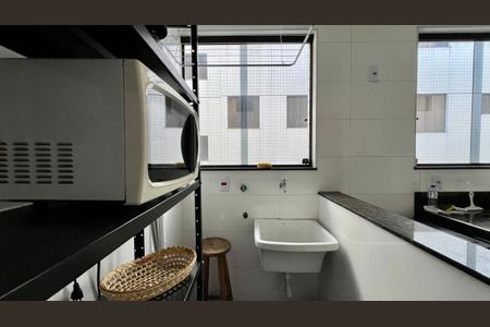 Apartamento à venda com 74m², 3 quartos e 2 vagas Apartamento à venda com 74m², 3 quartos e 2 vagasÁrea de Serviço