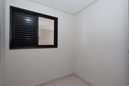 Quarto 2 de apartamento para alugar com 2 quartos, 39m² em Vila Prudente, São Paulo