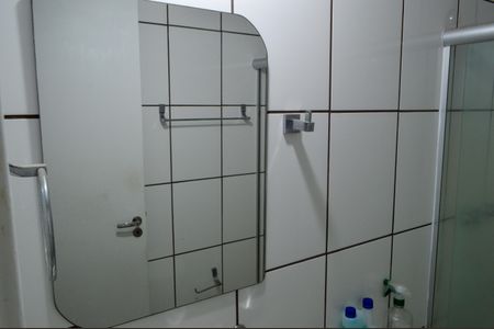 Apartamento à venda com 60m², 2 quartos e 1 vaga Apartamento à venda com 60m², 2 quartos e 1 vagaBanheiro da Suíte