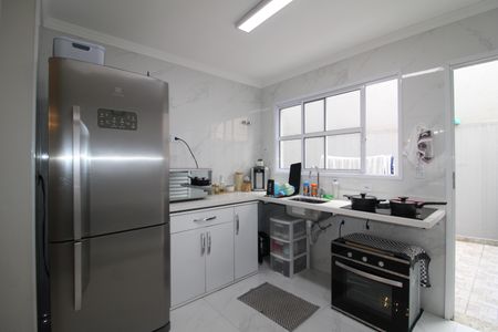 Casa à venda com 100m², 3 quartos e 2 vagasSala/Cozinha