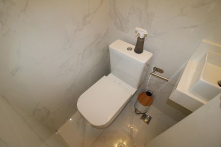 Casa à venda com 100m², 3 quartos e 2 vagasLavabo