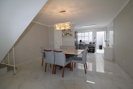 Casa à venda com 100m², 3 quartos e 2 vagasSala/Cozinha