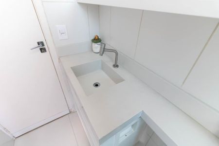 Apartamento à venda com 50m², 2 quartos e 1 vaga Apartamento à venda com 50m², 2 quartos e 1 vagaBanheiro