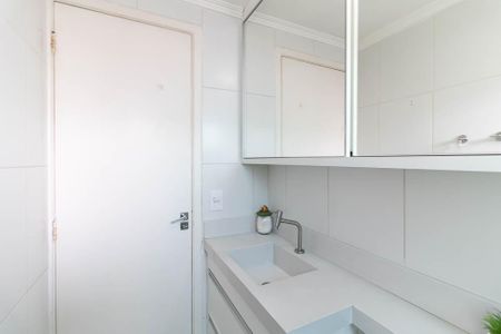 Apartamento à venda com 50m², 2 quartos e 1 vaga Apartamento à venda com 50m², 2 quartos e 1 vagaBanheiro