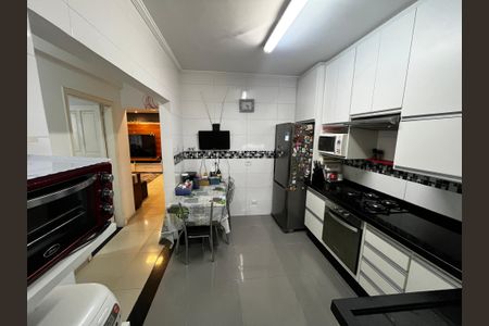 Apartamento à venda com 81m², 2 quartos e 1 vagaCozinha