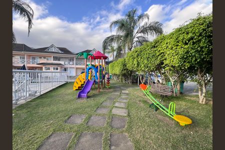 Casa de condomínio à venda com 140m², 3 quartos e 1 vagaÁrea comum