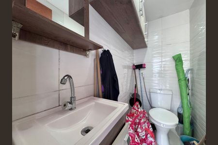 Casa de condomínio à venda com 140m², 3 quartos e 1 vagaÁrea externa - Lavabo