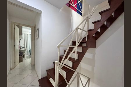 Casa de condomínio à venda com 140m², 3 quartos e 1 vagaCorredor