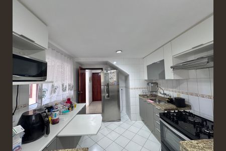 Casa de condomínio à venda com 140m², 3 quartos e 1 vagaCozinha e Área de Serviço