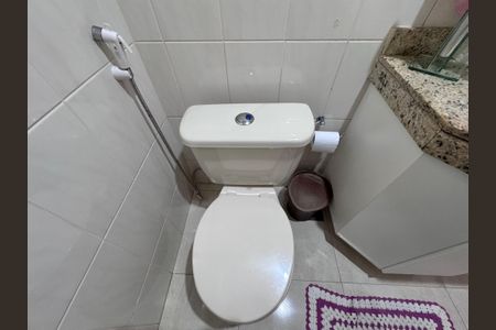 Casa de condomínio à venda com 140m², 3 quartos e 1 vagaLavabo