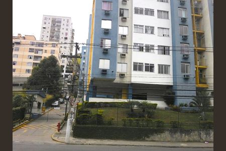 Apartamento à venda com 66m², 2 quartos e 1 vaga Apartamento à venda com 66m², 2 quartos e 1 vagaFoto 01