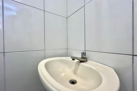 Studio para alugar com 25m², 1 quarto e sem vaga Studio para alugar com 25m², 1 quarto e sem vagaBanheiro