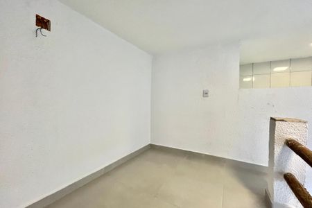 Quarto de kitnet/studio para alugar com 1 quarto, 25m² em Vila Santa Catarina, São Paulo