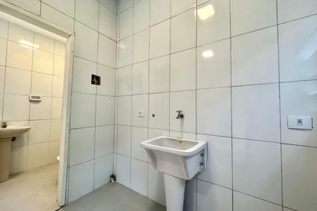 Studio para alugar com 25m², 1 quarto e sem vaga Studio para alugar com 25m², 1 quarto e sem vagaÁrea de Serviço