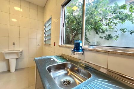 Studio para alugar com 25m², 1 quarto e sem vaga Studio para alugar com 25m², 1 quarto e sem vagaCozinha