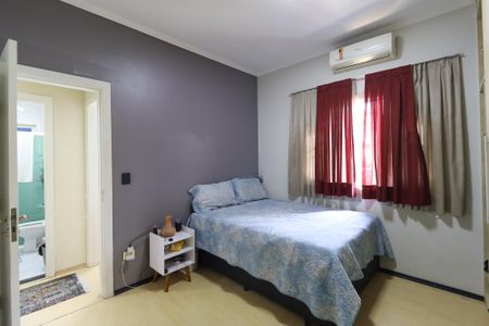 Casa à venda com 288m², 4 quartos e 3 vagasQuarto 2