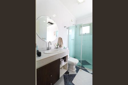 Casa à venda com 288m², 4 quartos e 3 vagasBanheiro da Suíte