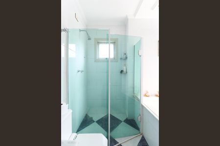 Casa à venda com 288m², 4 quartos e 3 vagasBanheiro da Suíte